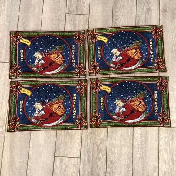VTG Christmas Tapestry Santa Placemats Set of 4 - Picture 1 of 6